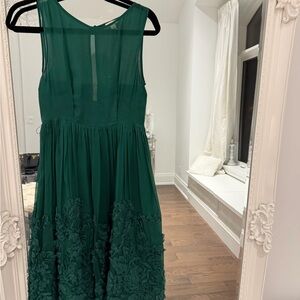 Sleeveless Forest Green Midi Dress with Floral Appliqué